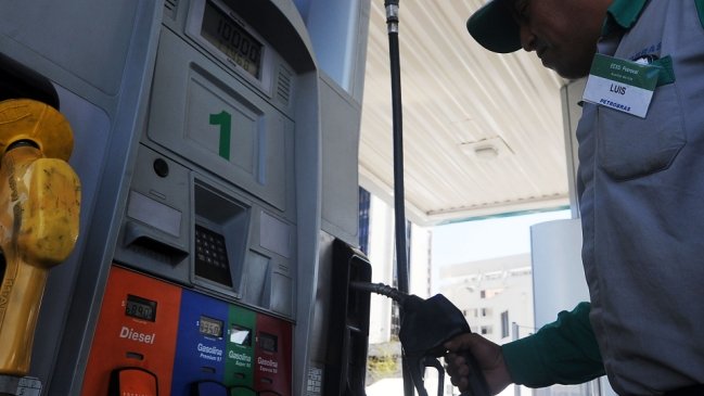 ENAP: Nueva baja en precio de la gasolina