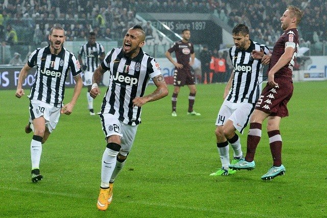 Vidal le responde a DT con golazo en triunfo del líder Juventus