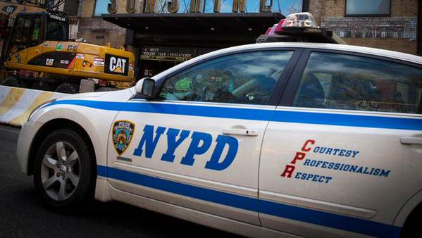 Un policía muere tras tiroteo en Nueva York