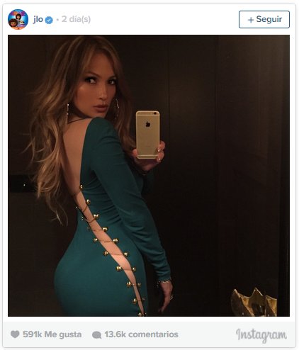 Jennifer López lució vestido similar al de Marcela Vacarezza en Viña