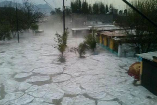Tormenta deja siete muertos y causa daños a cientos de viviendas en México