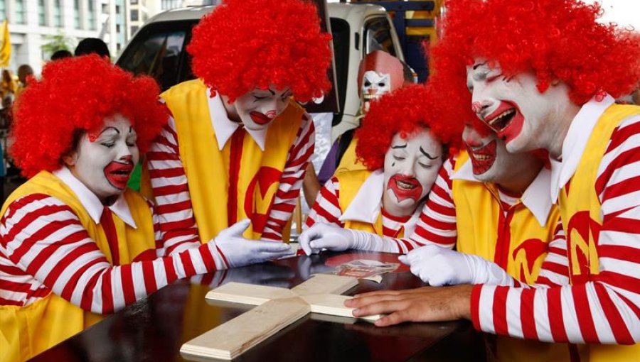 Trabajadores brasileños de McDonald's se suman a protesta global contra red