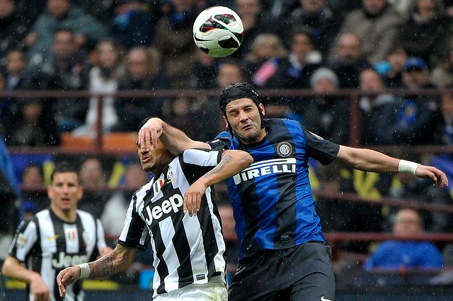 Italia: Inter se impuso a Roma y deja en bandeja el título a Juventus