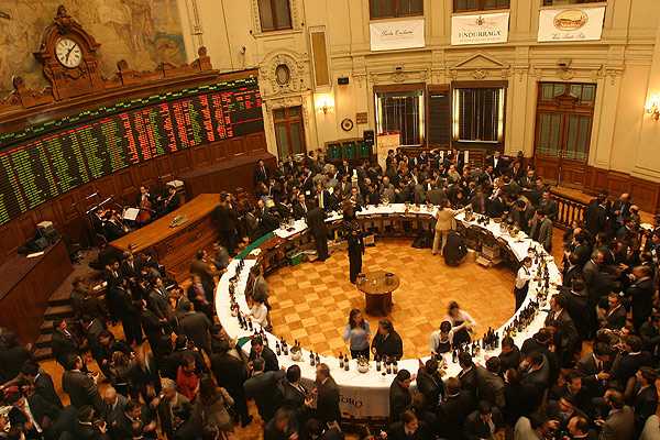 La Bolsa de Santiago anota alza de 0,55 % y cierra en 3.797,02 puntos