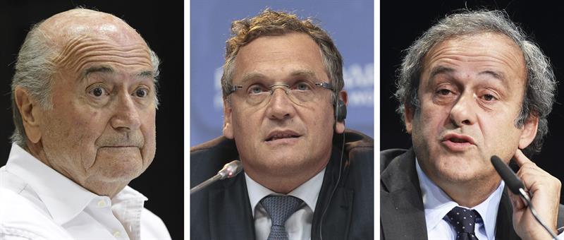 El Comité de Ética de la FIFA suspende a Blatter, Platini y Valcke