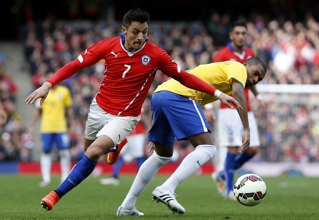 Chile arranca su camino hacia el Mundial 2018 ante Brasil