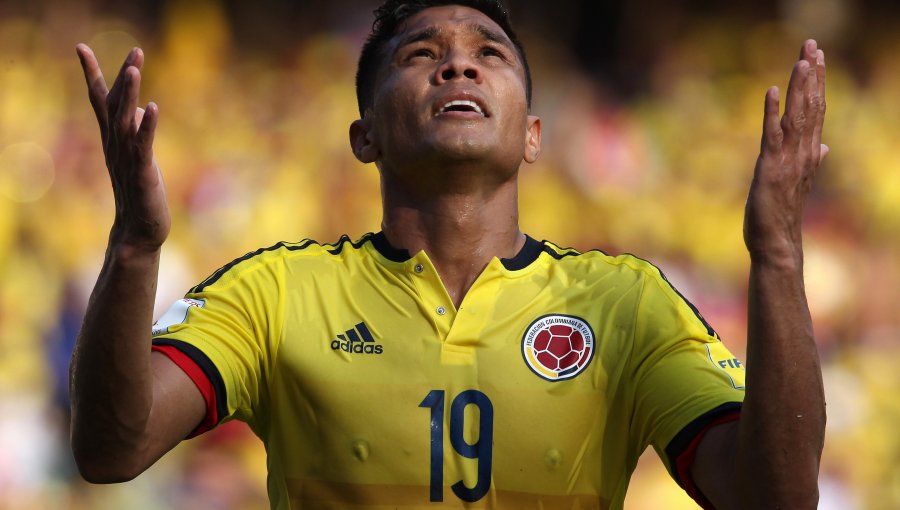 Colombia se impone a Perú en un partido abierto y con altibajos