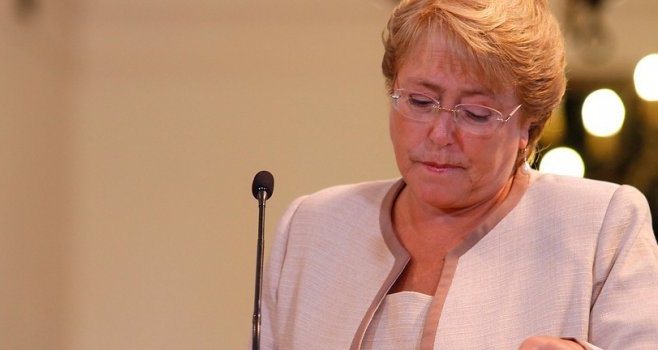 Adimark: Bachelet se va de vacaciones con un 28% de aprobación