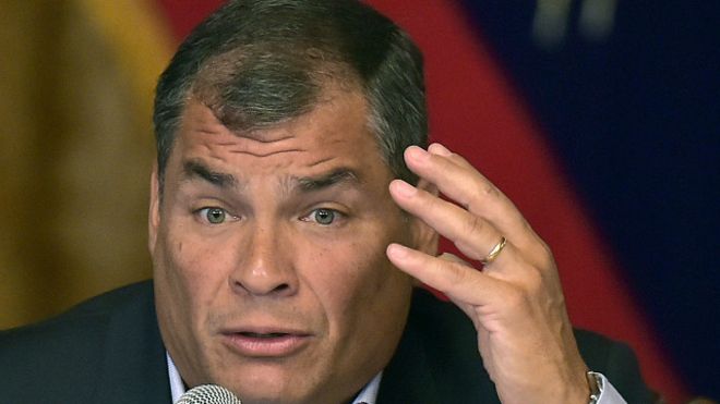 Rafael Correa destituye al Alto Mando de las Fuerzas Armadas de Ecuador