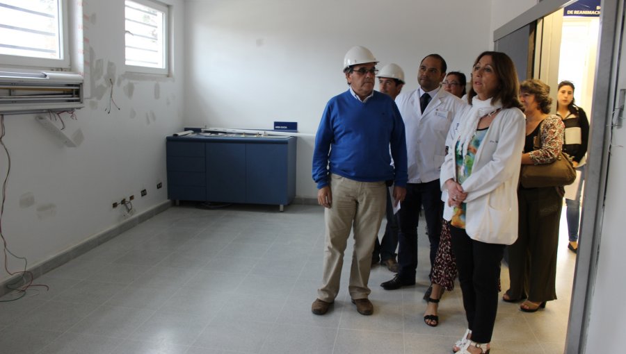 “Obras como la nueva Unidad de Emergencia del hospital de Quintero son muestras concretas de una salud más digna a la población”