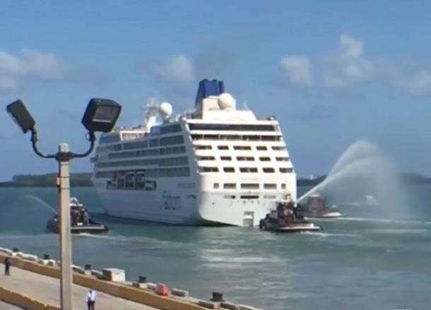 Sale de Miami el primer crucero a La Habana en 50 años