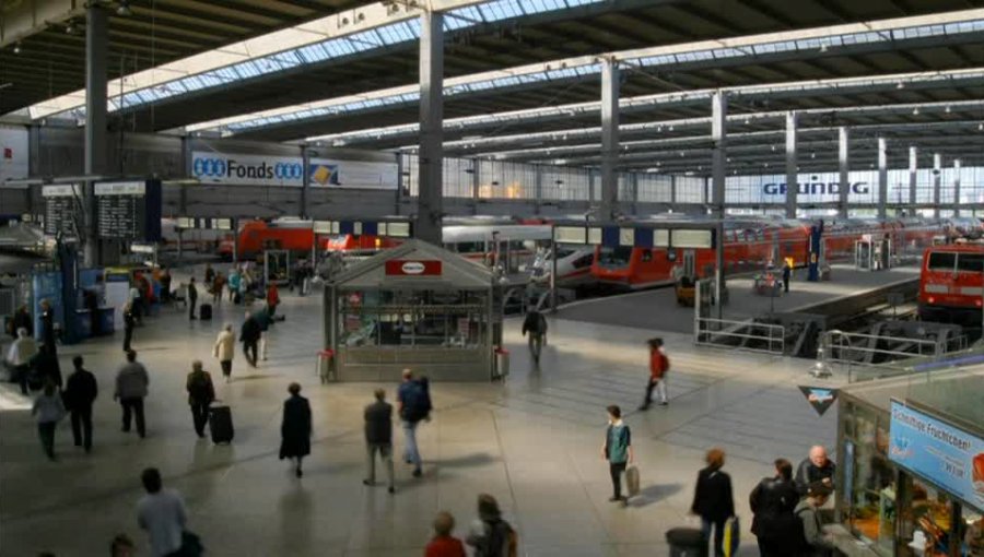 Alemania: Evacuan la estación central de Múnich tras hallarse un despertador en la consigna