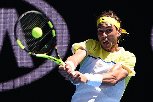 Tenis-Roland Garros: Nadal se retiró del torneo por una lesión de muñeca