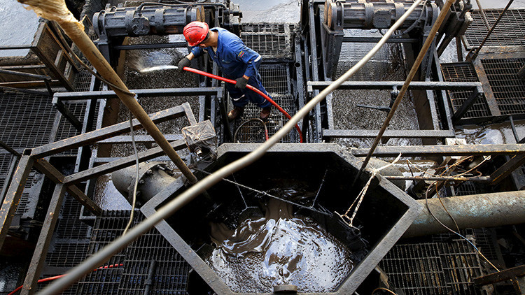¿Giro inesperado?: Arabia Saudita puede limitar la producción de petróleo según la OPEP