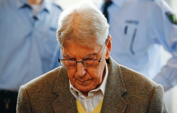 Condenan a Reinhold Hanning ex SS por crímenes de Auschwitz