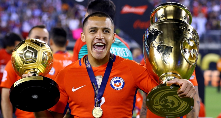 Alexis: "Cambiamos la historia del fútbol chileno"