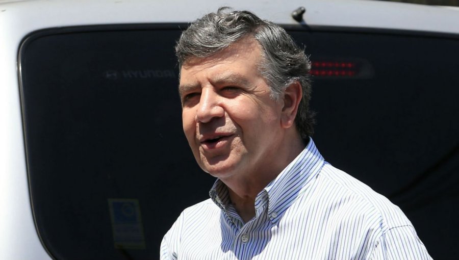 UDI sorprende e inscribe a Joaquín Lavín como candidato alcalde en Las Condes