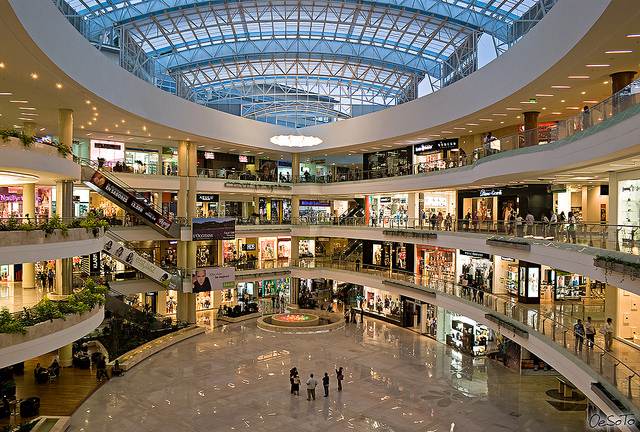 Malls y Centros Comerciales adelantan hora de cierre por elecciones municipales