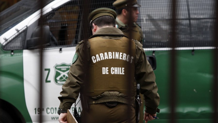 Sargento de Carabineros perteneciente a guardia presidencial detenido por violencia intrafamiliar