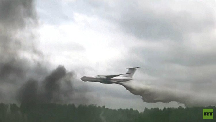 Así es el avión ruso que se dirige a Chile para combatir a los voraces incendios