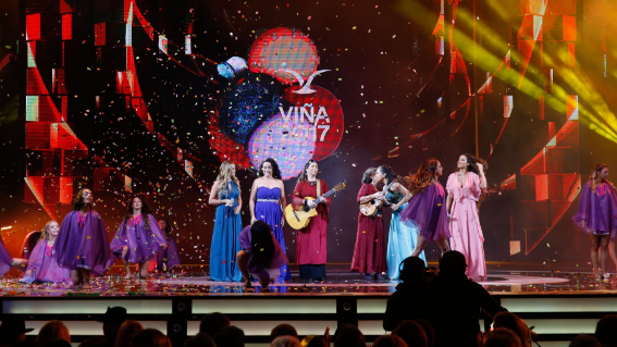 Obertura del Festival en homenaje a Violeta Parra fue duramente criticada