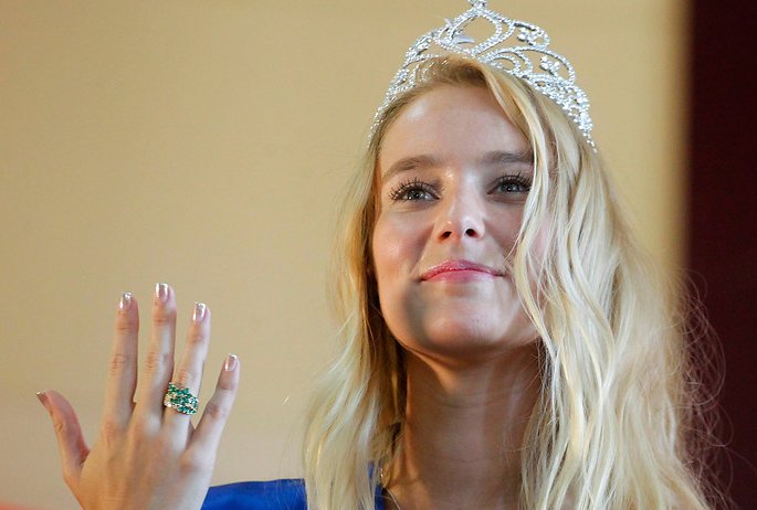 Fotos: Kika Silva fue coronada como la flamante reina de Viña 2017