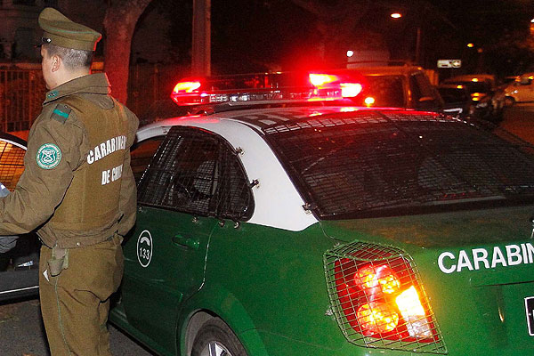 Motorista sale lesionado tras chocar con un vehículo en el centro de Concepción