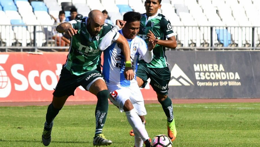Wanderers rescató un empate en la agonía ante Deportes Antofagasta en el norte