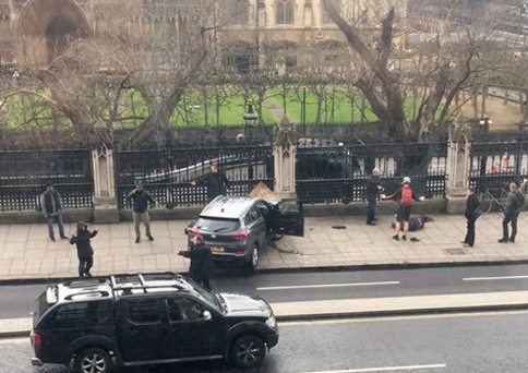 Líderes mundiales entregan condolencias tras el atentado en Londres