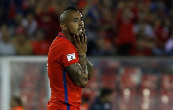 Arturo Vidal tras el partido: "Perdón mi Chile querido por equivocarme tanto"