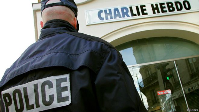 Francia detiene a 10 sospechosos de proveer armas para el ataque de Charlie Hebdo