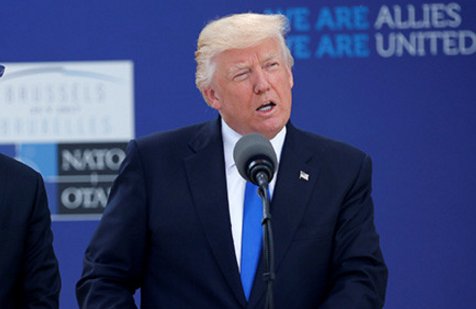 Donald Trump llama a la OTAN a centrarse en el terrorismo