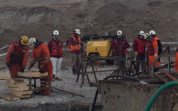 Decretan Estado de Excepción en Chile Chico para facilitar rescate de mineros