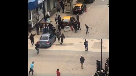 Feroz pelea se registró en pleno centro de la ciudad de Viña del Mar