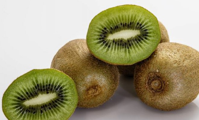 Estudio revela que Apio, kiwi y papaya son excelentes para el hígado