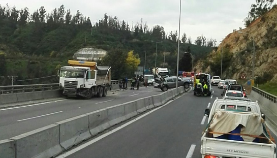 Nuevo choque múltiple en Ruta Las Palmas deja al menos nueve lesionados