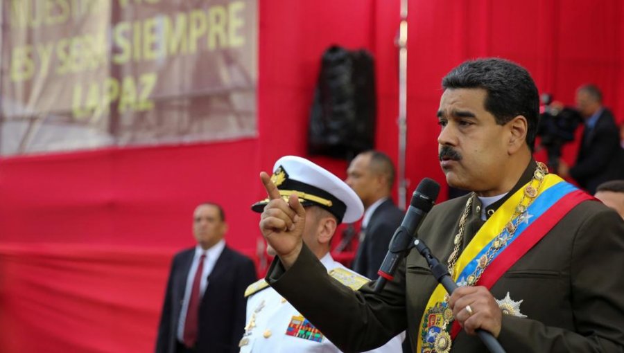 Nicolas Maduro desplegó tropas y activó plan de defensa tras levantamiento en fuerte militar