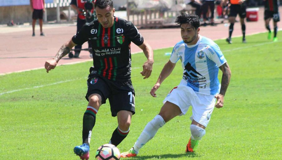 Deportes Antofagasta recibe a Palestino en busca de su primera victoria en el torneo