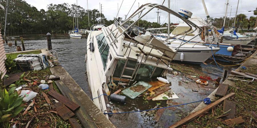 Residentes de Florida quedan pasmados por daños tras paso de Huracán Irma