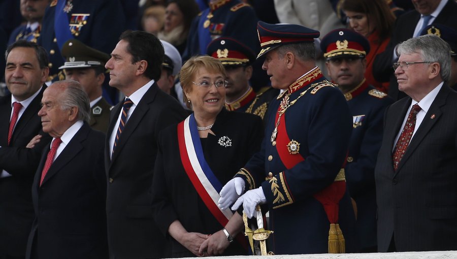 Presidenta Bachelet calificó la Parada Militar 2017 como “hermosa y magnífica”
