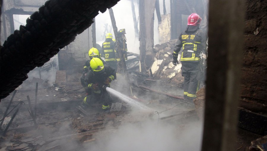 Gobierno anuncia querella por ataques incendiarios a Iglesias en La Araucanía