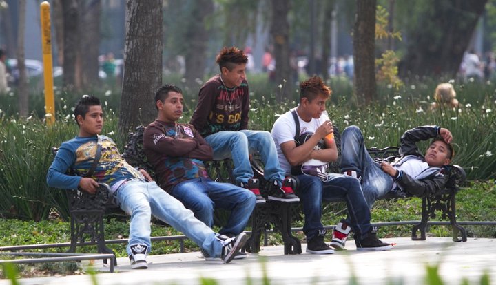 ¿Quiénes son los "Nini"?: En Chile cubren el 12,8% y son jóvenes entre 15 y 19 años