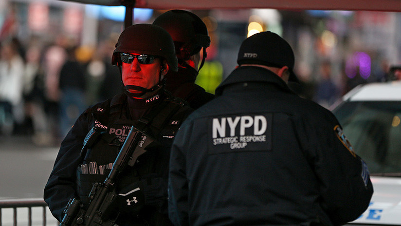 Explosión en estación de buses en Nueva York obliga a intenso operativo policial