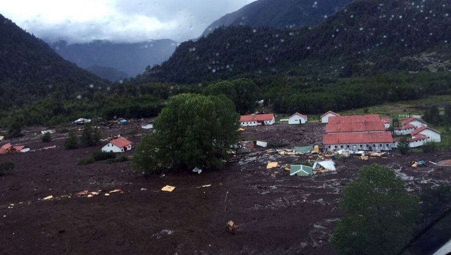 Onemi bajó de 5 a 4 la cifra de fallecidos por el aluvión en Villa Santa Lucía