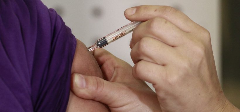 Alerta en Salud: Expertos llaman a adelantar vacunación contra la influencia en Chile