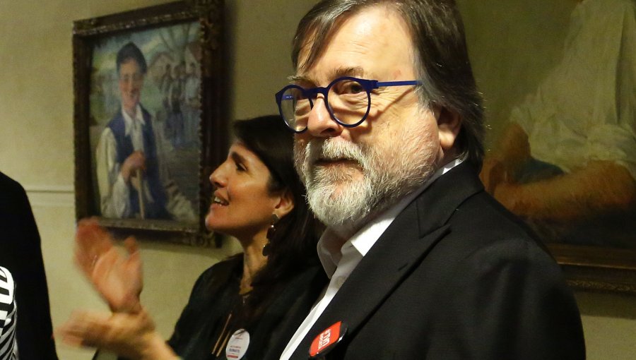 Futura vocera se reúne con De Aguirre: Habría abordado inyección de fondos a TVN