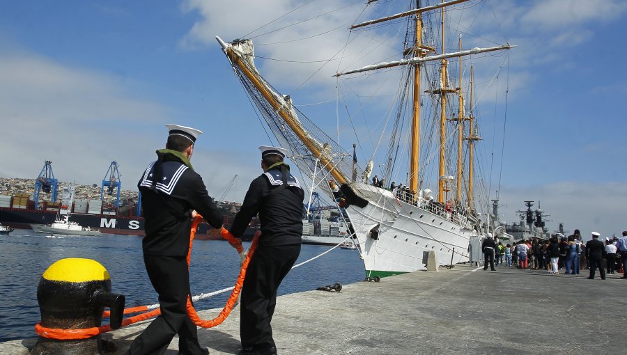Buque Escuela Esmeralda inicia crucero de instrucción con tripulación de 268 marinos