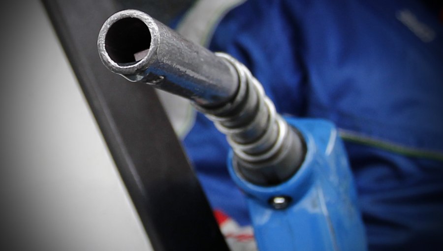 ENAP informa que las bencinas vuelven a bajar de precio este jueves