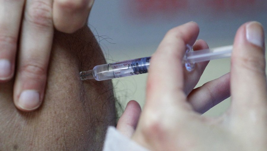 Ministerio de Salud descarta desabastecimiento de vacunas contra la influenza