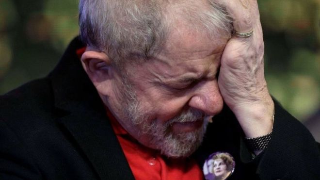 Máximo tribunal de Brasil decide que expresidente Lula puede ser encarcelado por corrupción